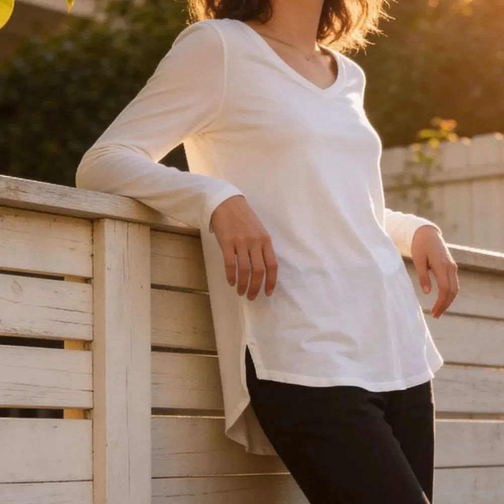 Soft Surroundings Women’s White V-Neck Long Sleeve Top size XS